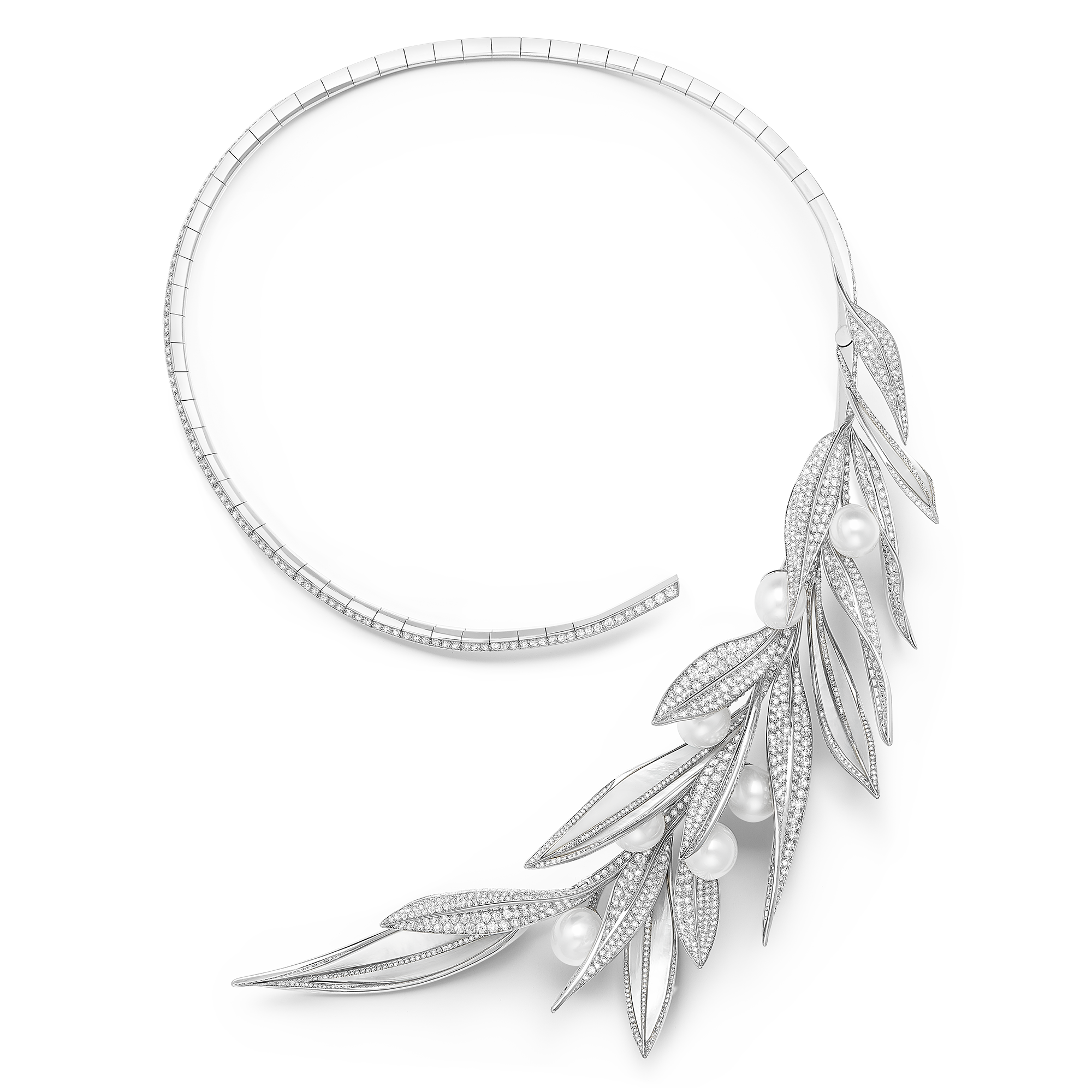 BOUCHERON Feuilles de Laurier necklace set with mother of pearl and Akoya cultured pearls paved with diamonds in white gold