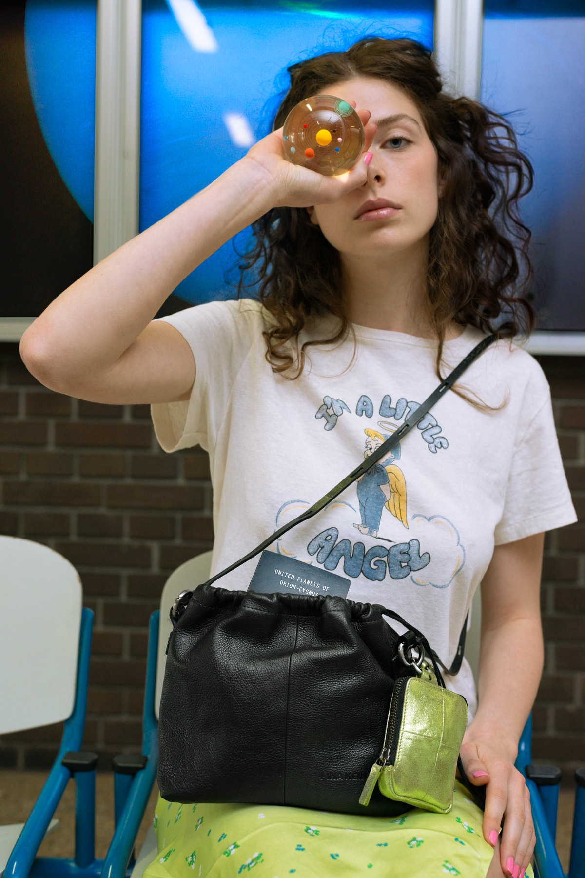 INA KENT bags BUFFY ed.1 black EUR 265 und X.LOMI ed.2 crackled lime EUR 75 © Marlene Mautner