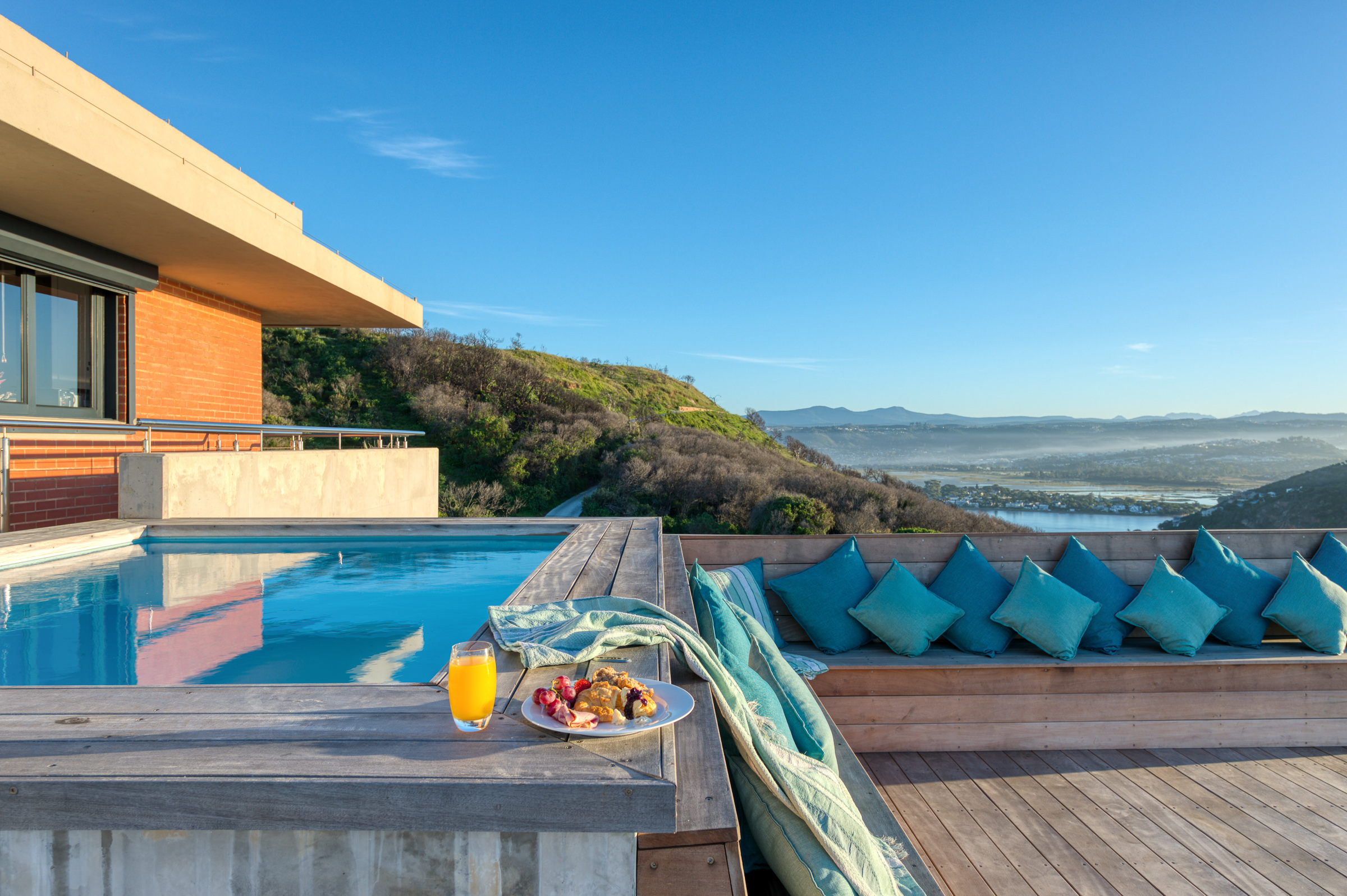 Intosol Rainbows End 103 c INTOSOL Holdings PLC