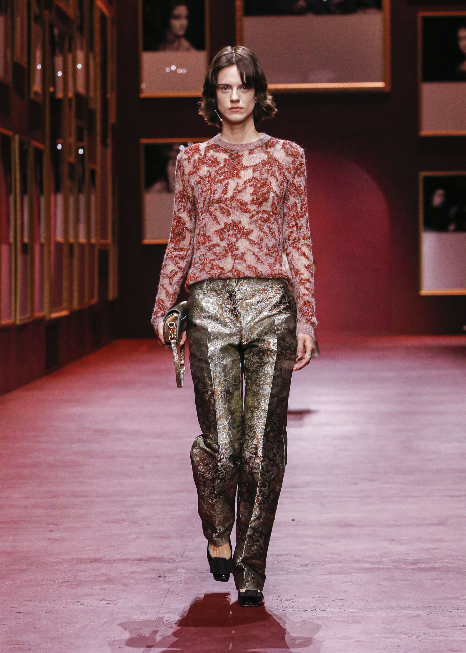 69 Dior Femme FALL WINTER 2022 23 Look 69