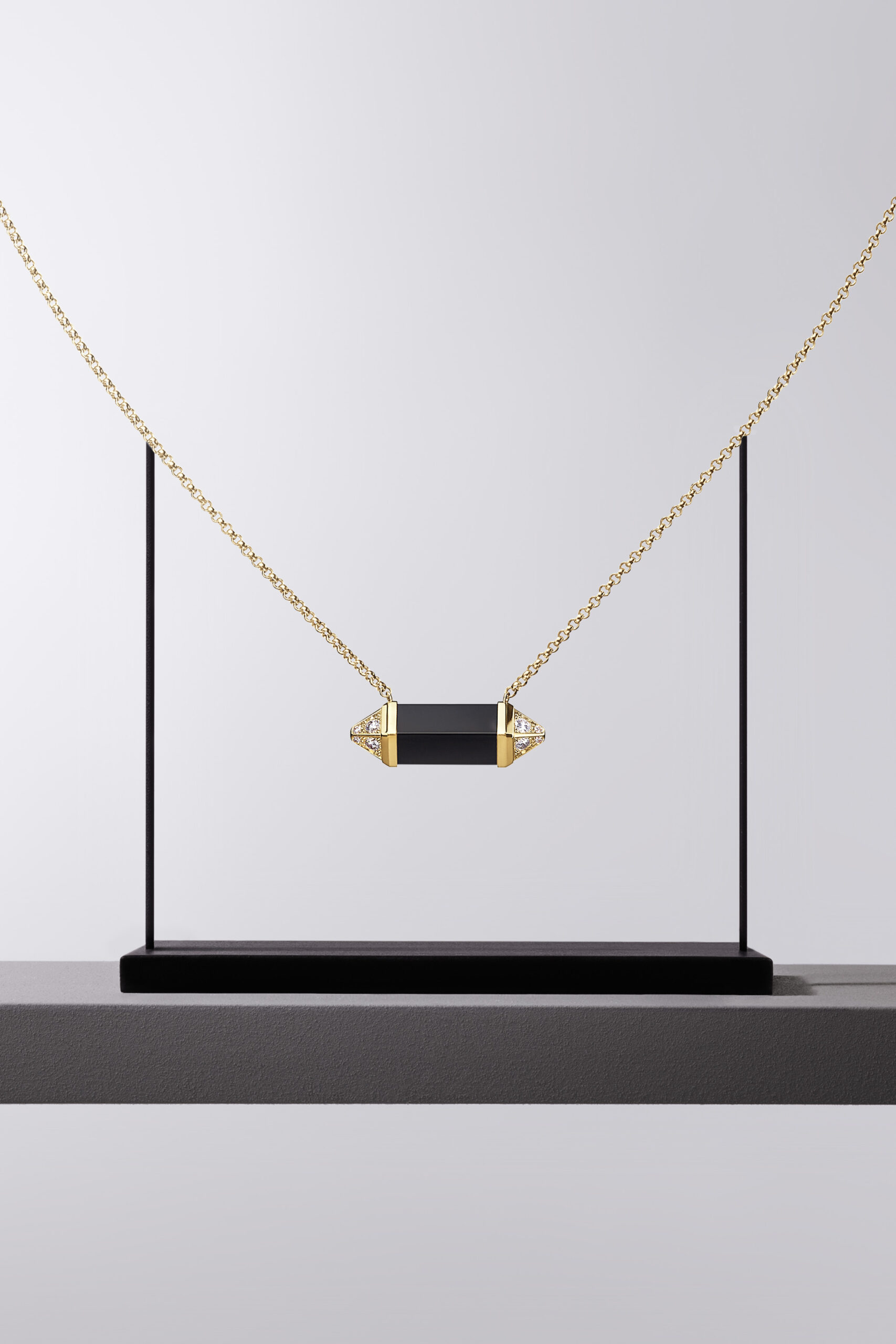 Cartier Les Berlingots de Cartier B7224774 2 scaled