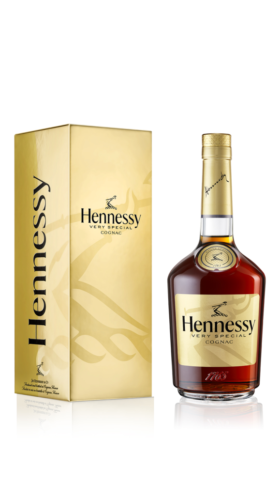 Hennessy Holidays2022 UVP3790 02