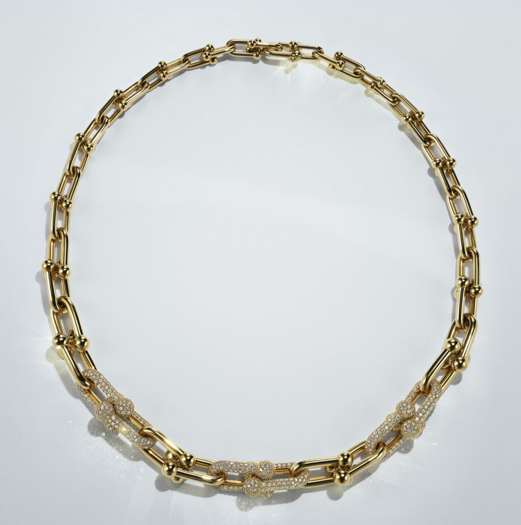 Tiffany City HardWear 70353040 HW BrandCampaign v1 TM 081522 EXT 06E 9x16 scaled e1665045081778