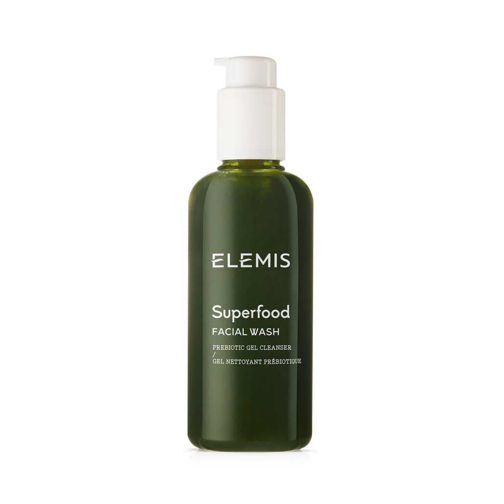 r elemis superfood facial wash 2