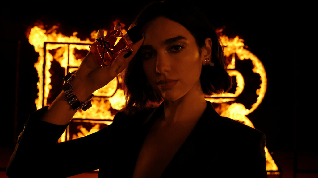 ysl libre le parfum dua lipa 37