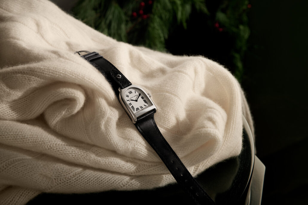 468838367001 Stirrup Small White Dial lifestyle image 2 ConvertImage