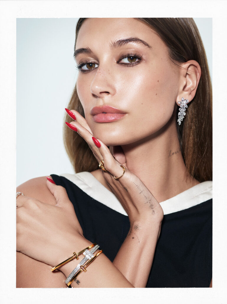Tiffany Holiday Campaign Hailey Bieber 4