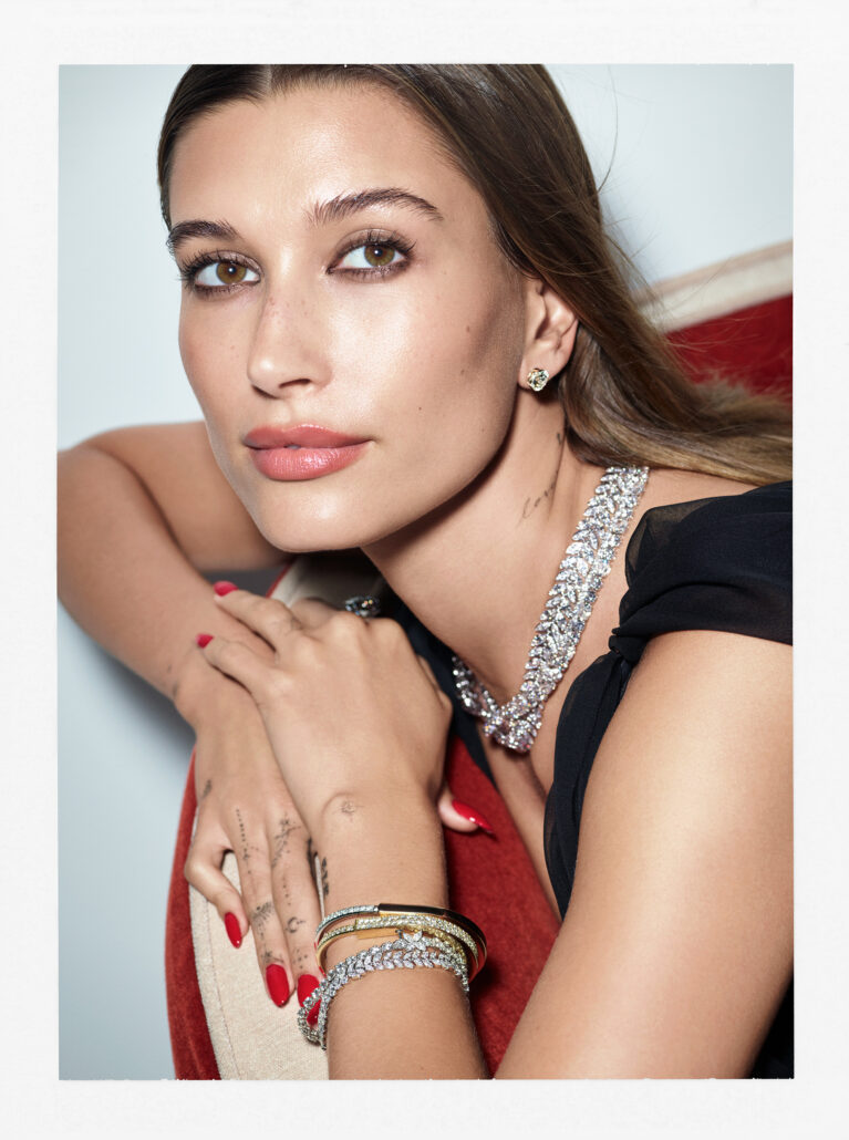 Tiffany Holiday Campaign Hailey Bieber 8