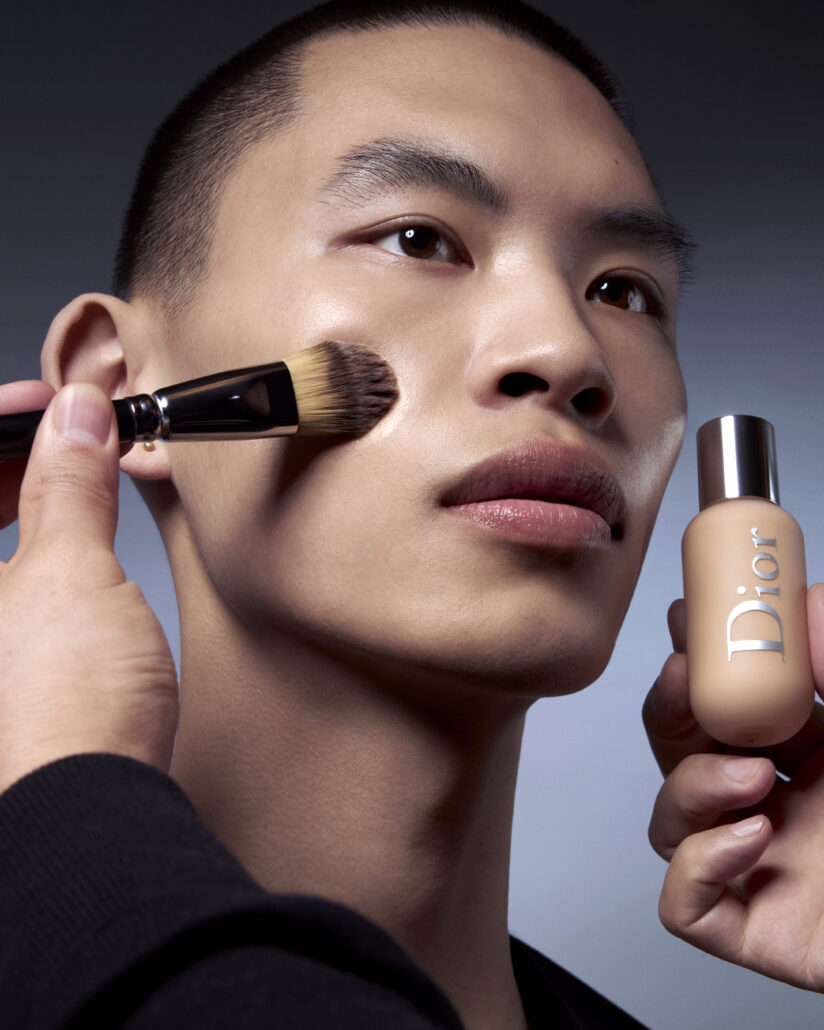 APPLICATION YURA 0018