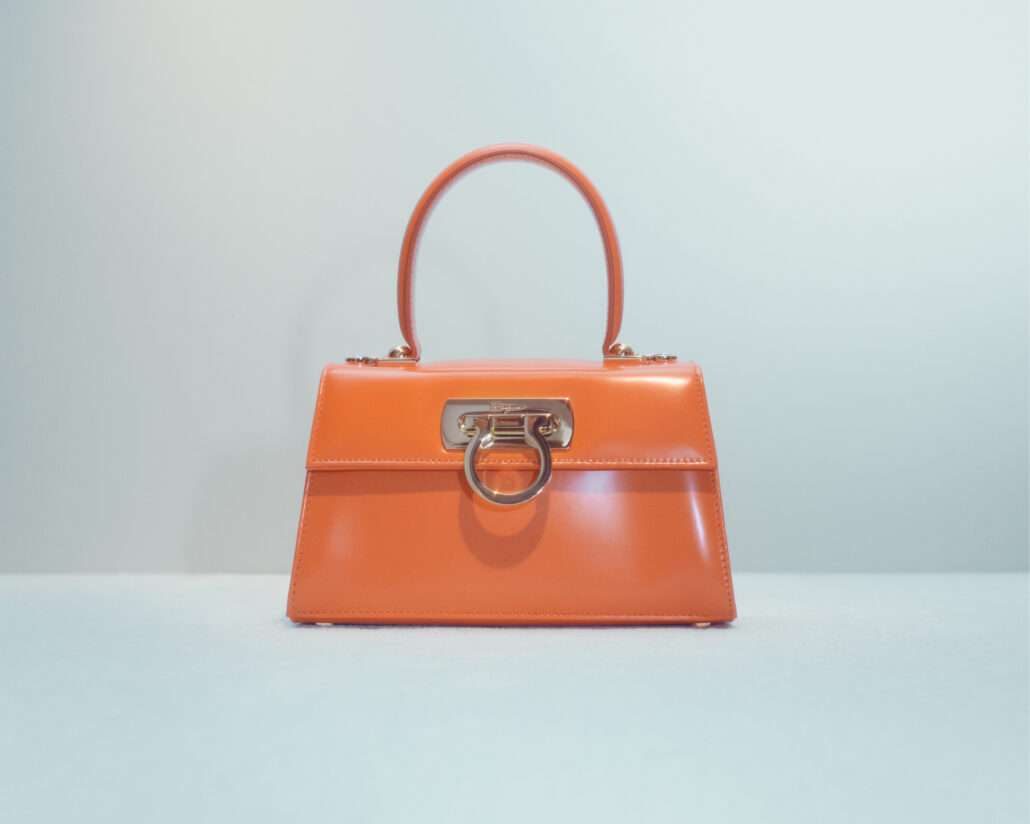 Ferragamo Holiday 1350 x 10806