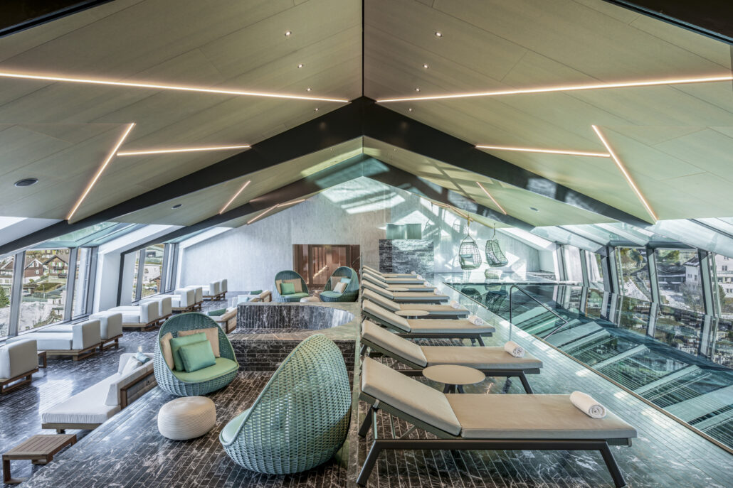 Kempinski Palace Engelberg Pool Area High Res 19007