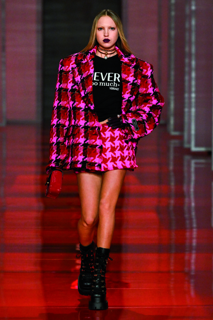Versace Women FW22 Look 36