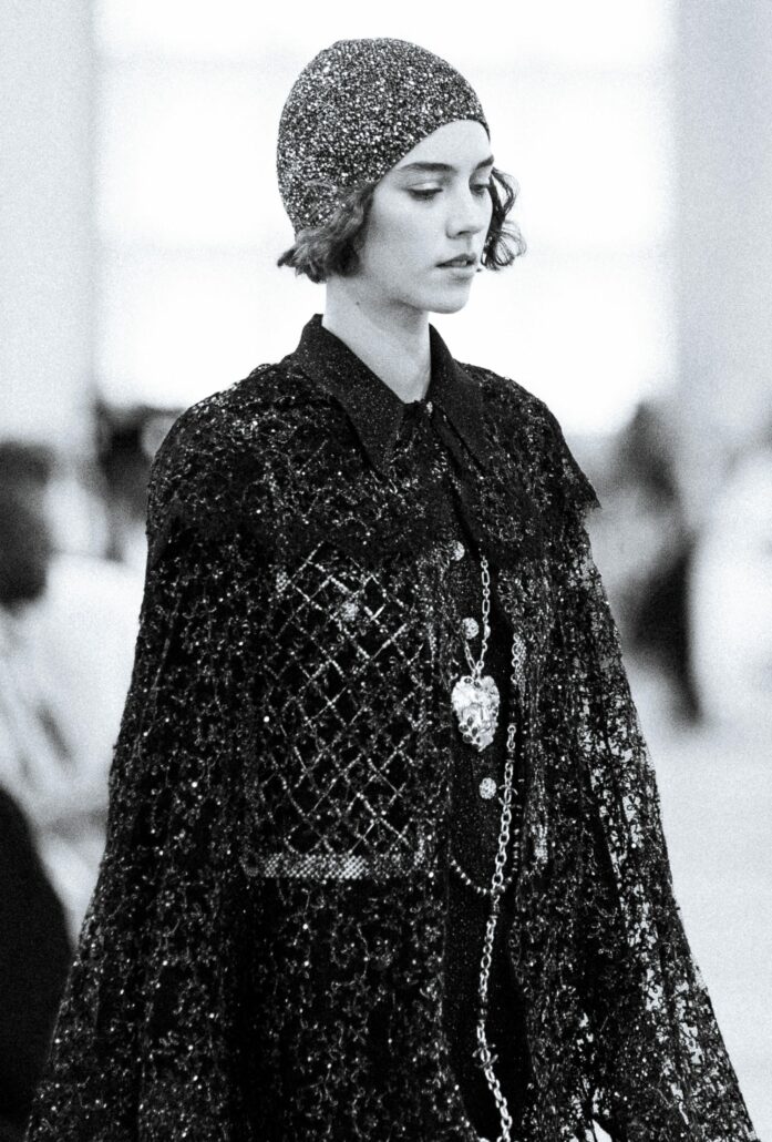 chanel 2022 23 metiers dart show details copyright chanel 32 LD