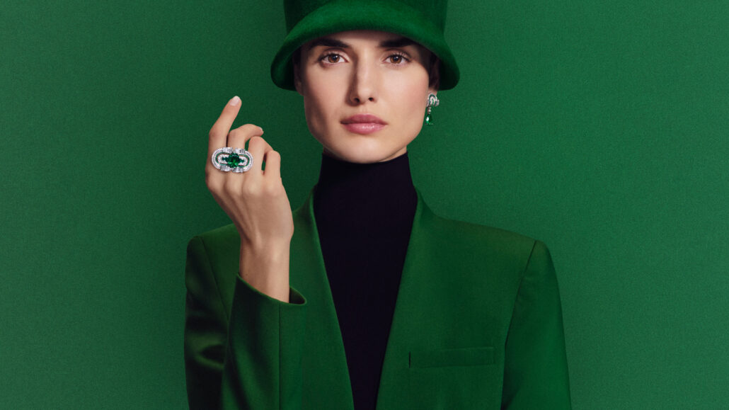 BOUCHERON 16 9 Like a Queen Green Garden ring earrings