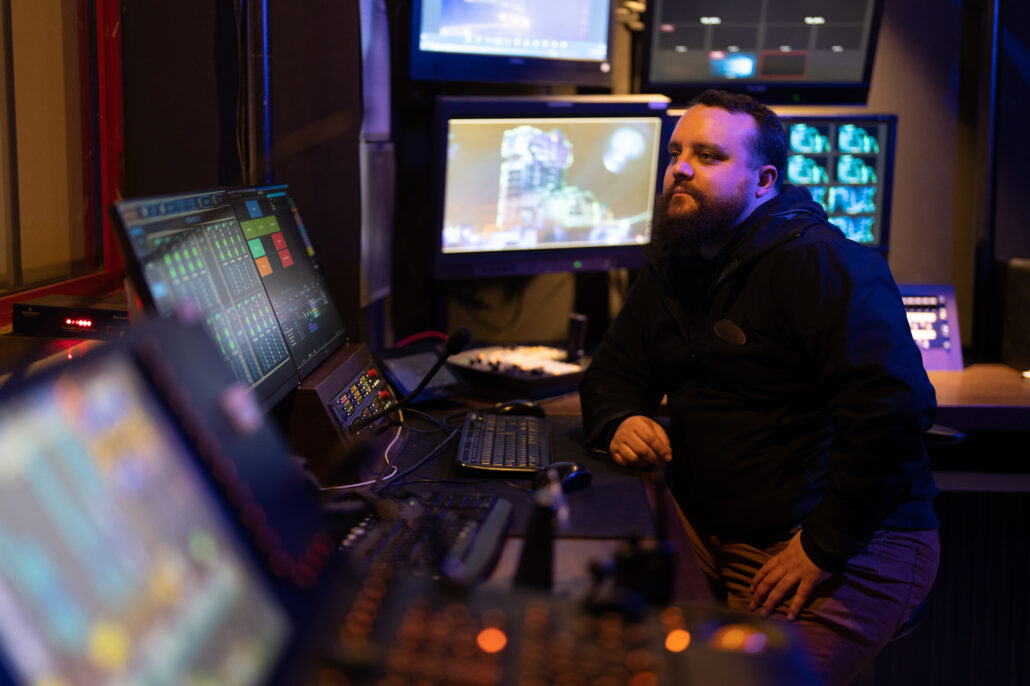 Behind the scene Avengers Power the Night 2