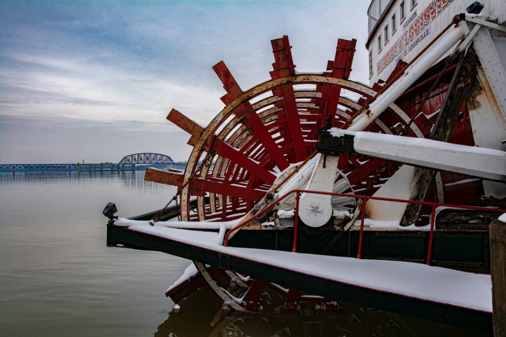 Belle of Louisville2 c Joshua Michaels