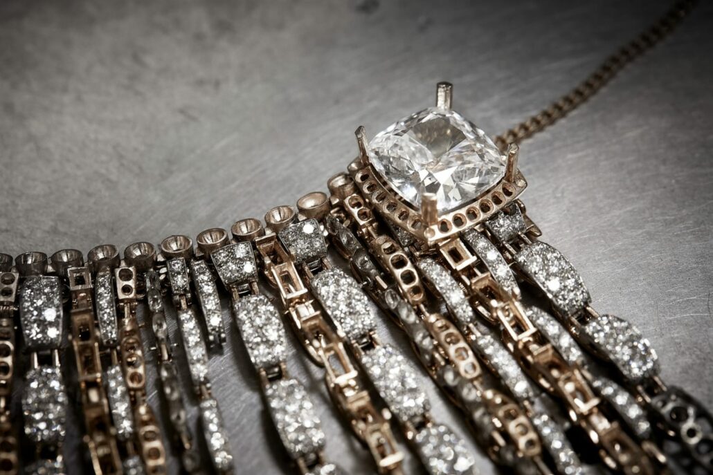 chanel collier tweed couture patrimoine atelier 0822 LD