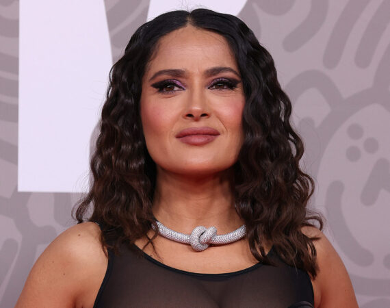 2023 02 11 Boucheron x Brit Awards Salma Hayek scaled e1676887027313