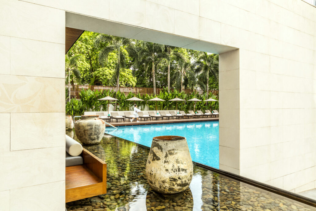COMO Metropolitan Bangkok metbkk 201606 pool day time 4