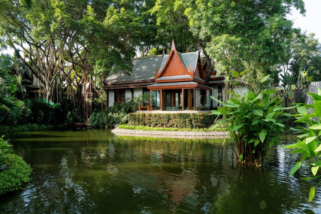 Chiva Som Thai Pavilion Suite Sitting Sala lake
