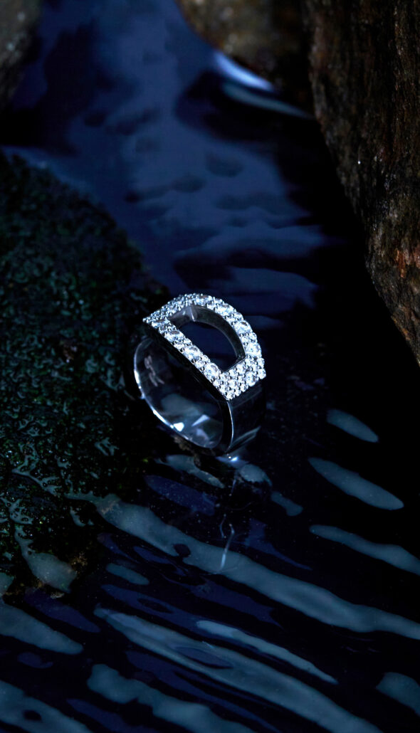 Corum TonneauSnow Ring WG LS