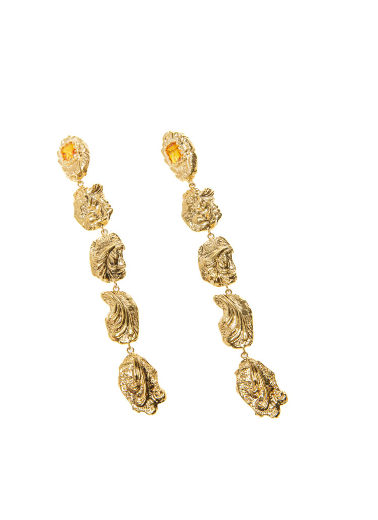 Earrings FRONT look 19