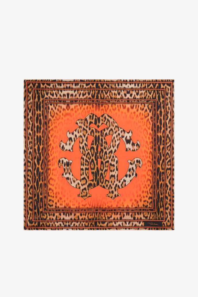 QYZ00B FSG06 05558 1