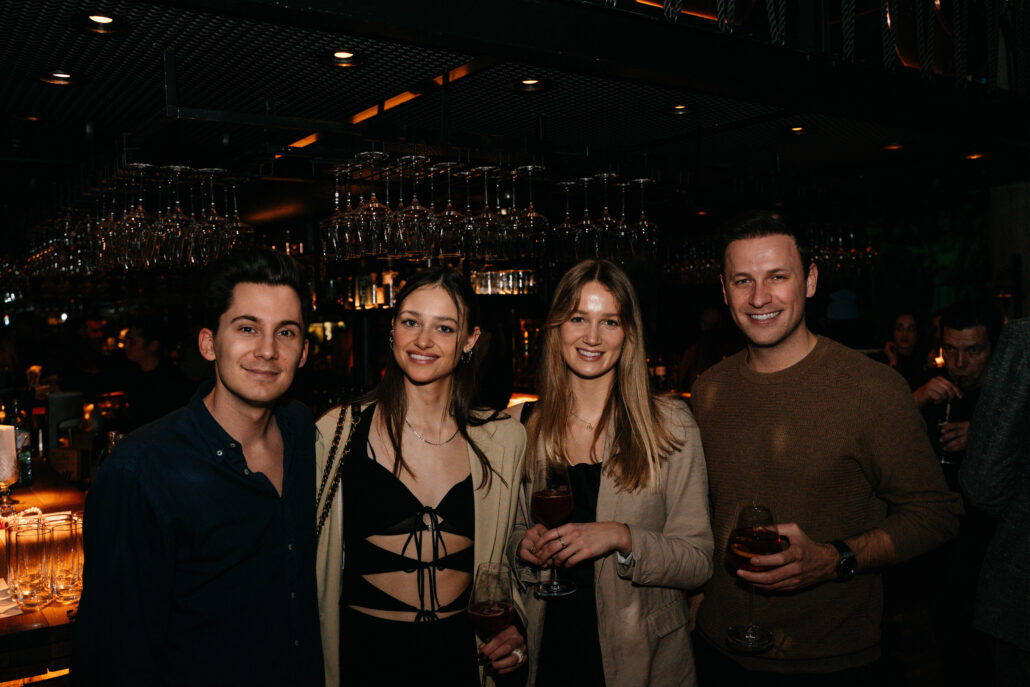 Spelunke Aquarium Event 00