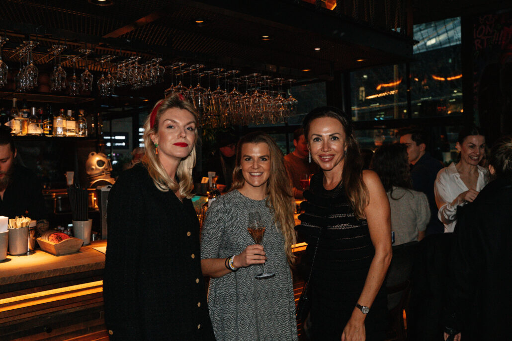 Spelunke Aquarium Event Marlene Dallwitz Elisabeth Brandlmaier Ekaterina Mucha