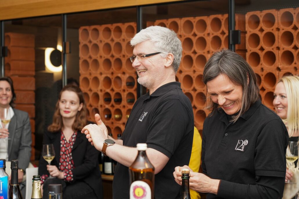 a95b1194 cb5f 49a0 a96e 8c806ad0b3e7