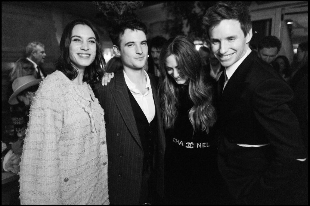 chanel alexa chung tom sturridge hannah redmayne eddie redmayne chanel charles finch pre bafta dinner feb 18th LD