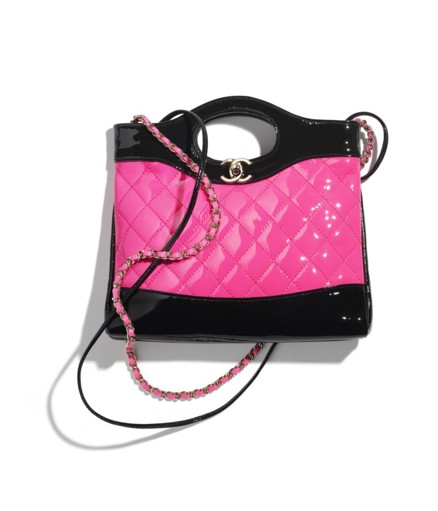 chanel chanel 31 bag in pink and black patent leather and metal as4133 b12958 np936 LD