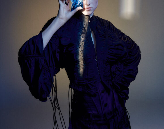 MUG PR ANGEL ELIXIR NEW HUNTER ANNOUNCEMENT RGB 300dpi