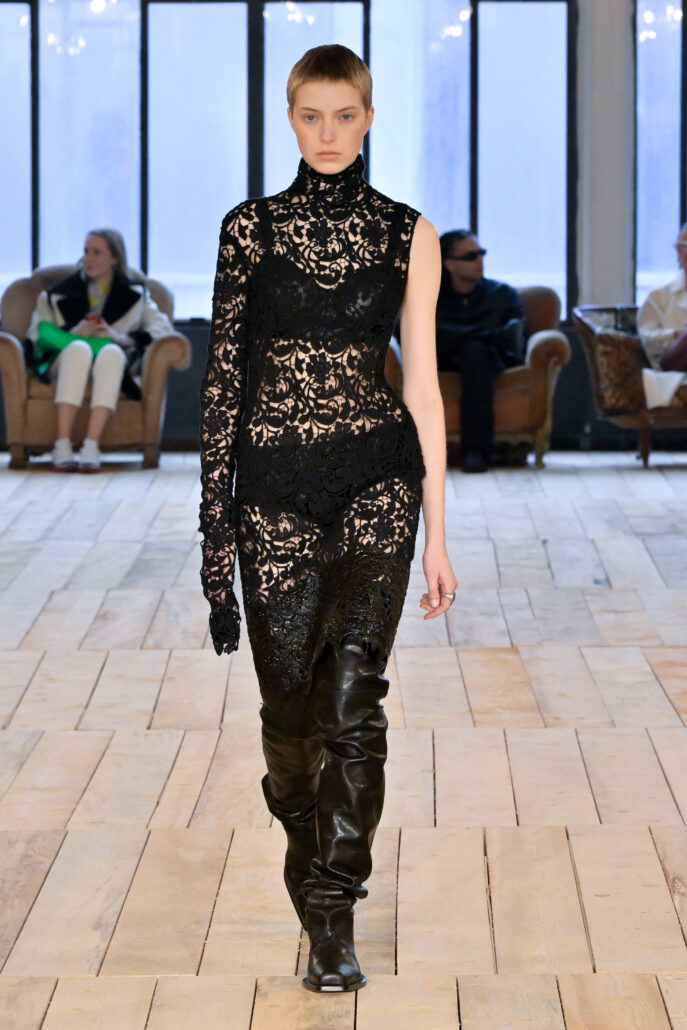 Sportmax aw23 runway press look44