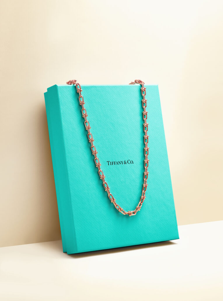 70353172 LF HW v1 TM 011723 cv