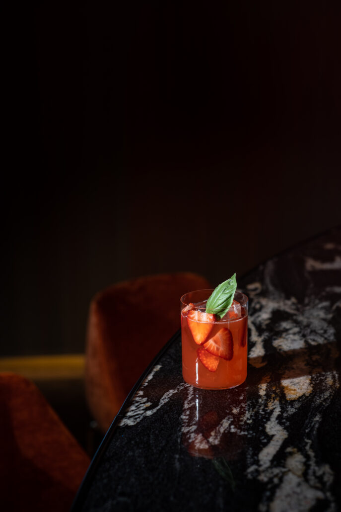 Almanac Palais Vienna Retro Gimlet