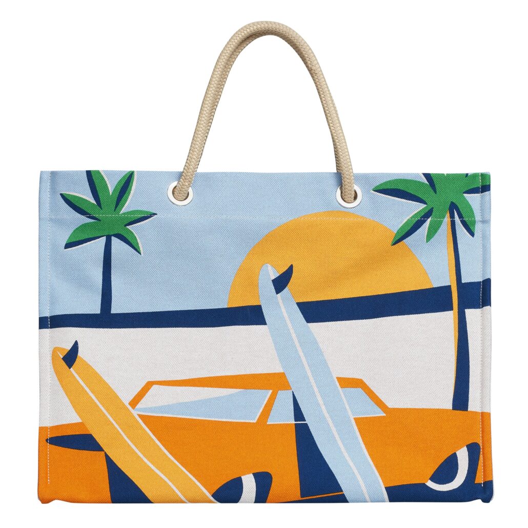 Apres la vague beach bag in printed H canvas SS23 Objets Hermes © Studio des Fleurs 122
