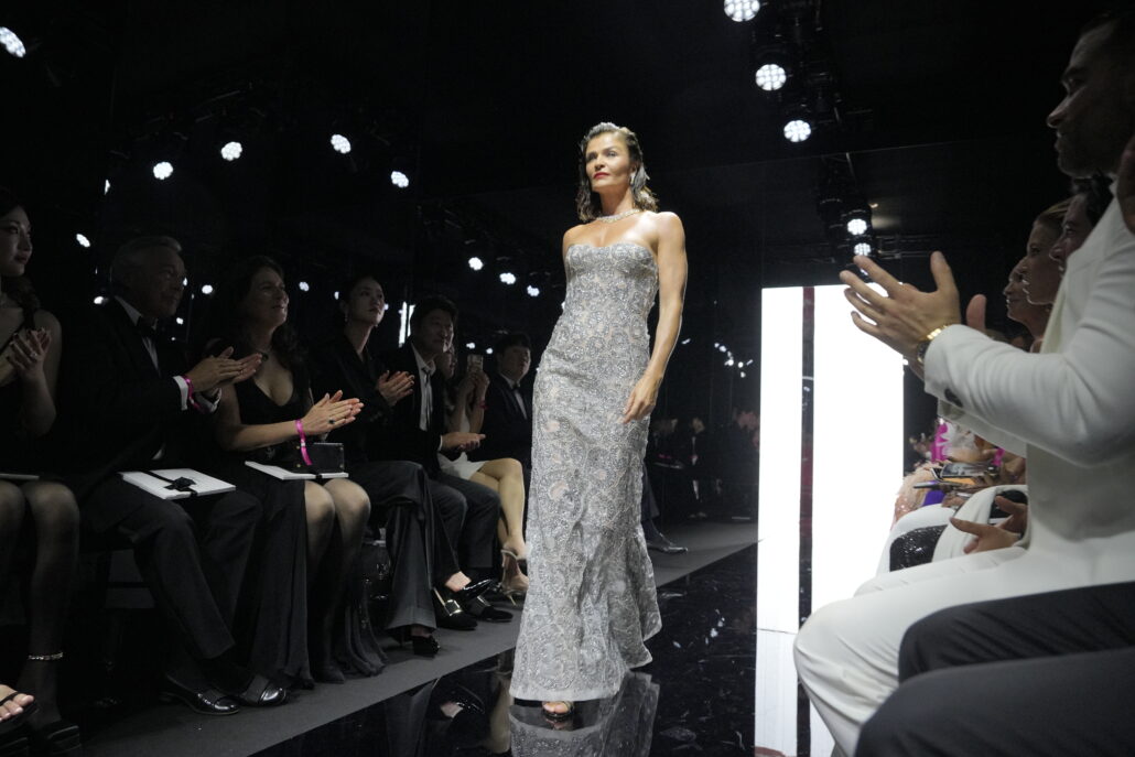 Chopard ART Evening Fashion Show Helena Christensen 2