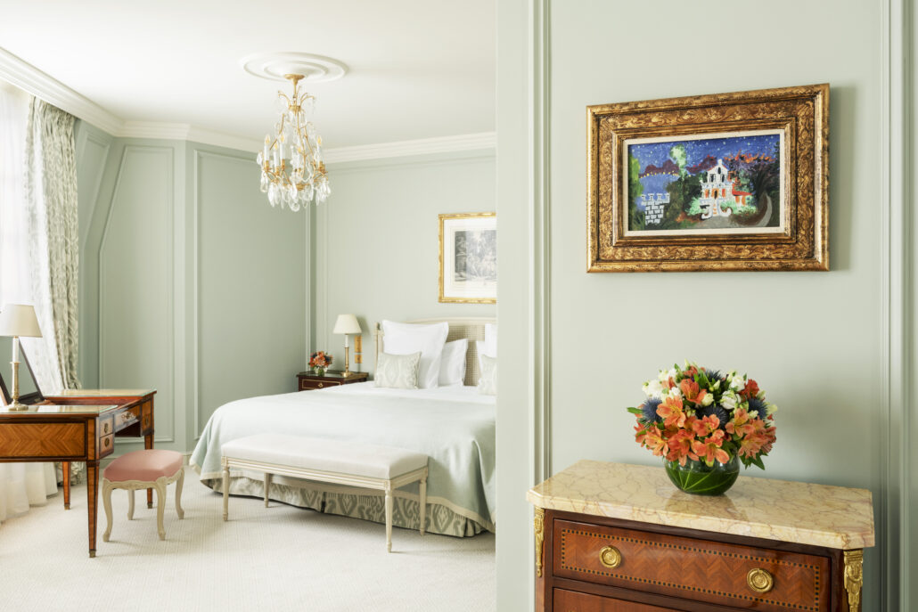 Le Bristol Paris Petit dejeuner en tete a tete avec Picasso 5248