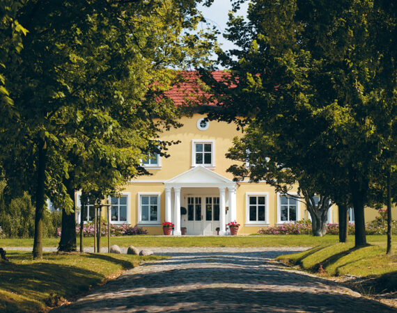Relais Chateaux Gutshaus Stolpe Aussen 002