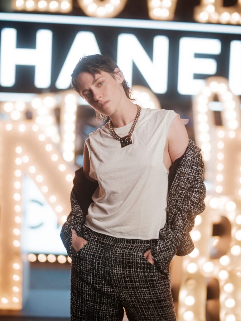 chanel kristen stewart chanel cruise 2024 show may 9th 4 LD