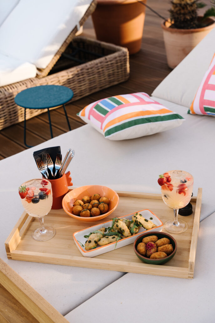 ACHOTELNICE AnikLabreigne 7401017