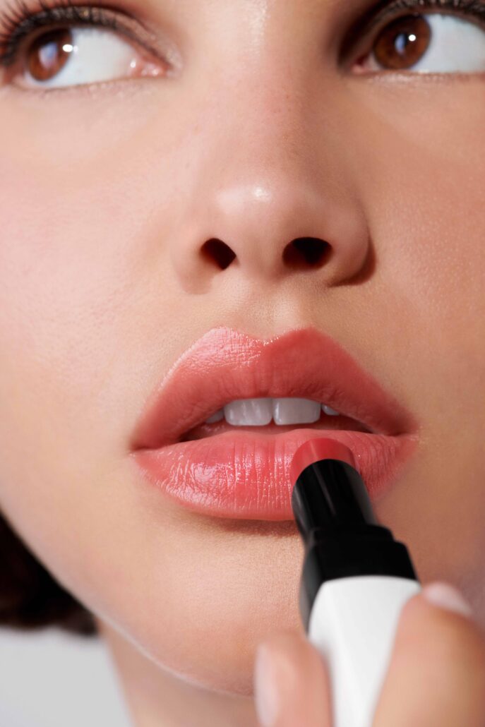 Bobbi Brown Extra Lip Tint Beauty Shot 01