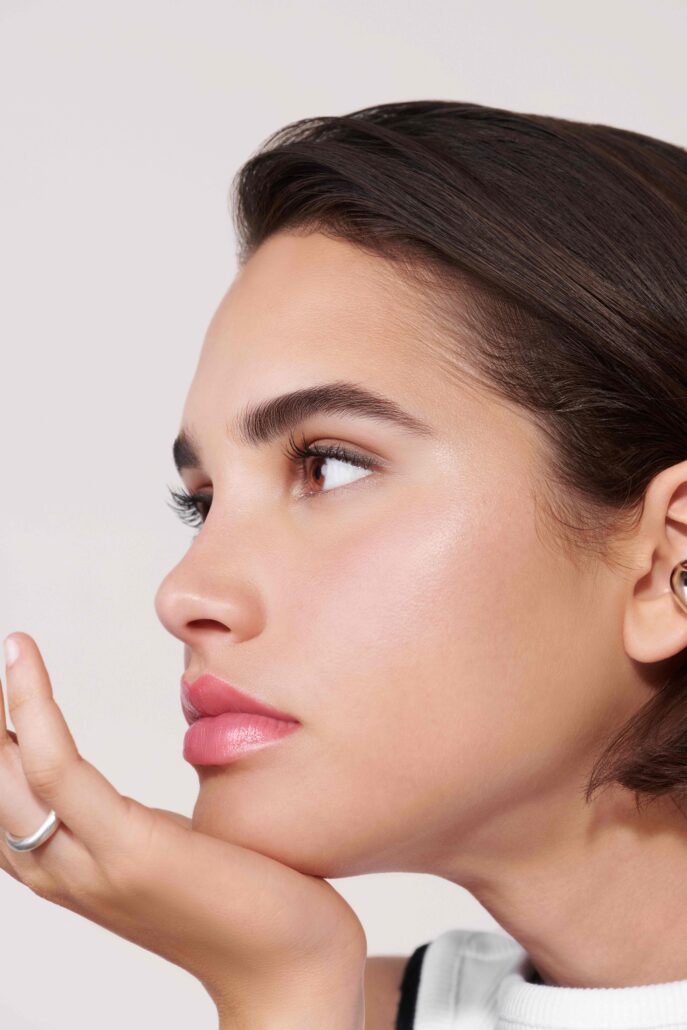 Bobbi Brown Extra Lip Tint Beauty Shot 08