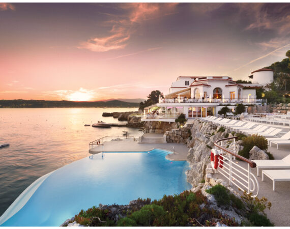 Eden Roc swimming pool 0558