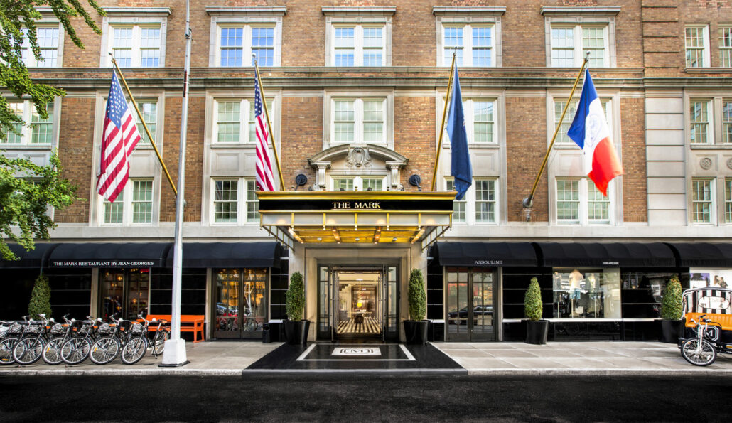 HotelEntranceDayEdit Easy Resize.com