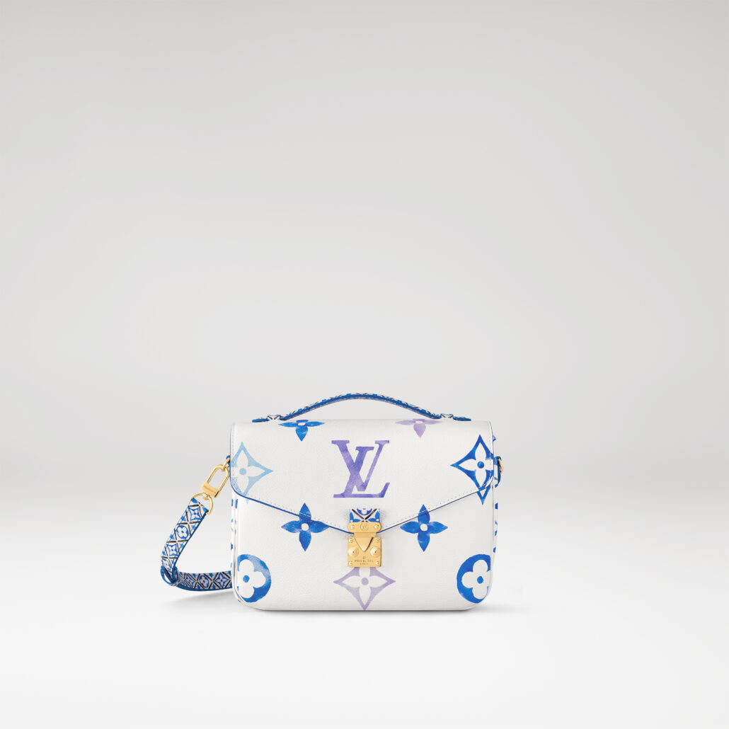 LV By The Pool Pochette Metis blue