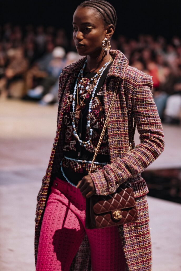 chanel 2022 23 metiers dart collection in tokyo show copyright chanel 44 LD