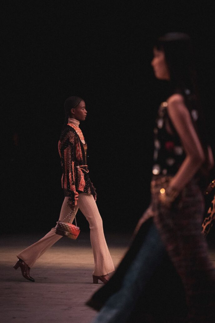 chanel 2022 23 metiers dart collection in tokyo show copyright chanel 50 LD