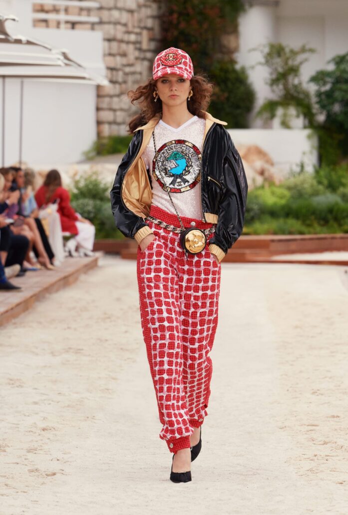 chanel look 009 cruise 2022 23 show1 LD